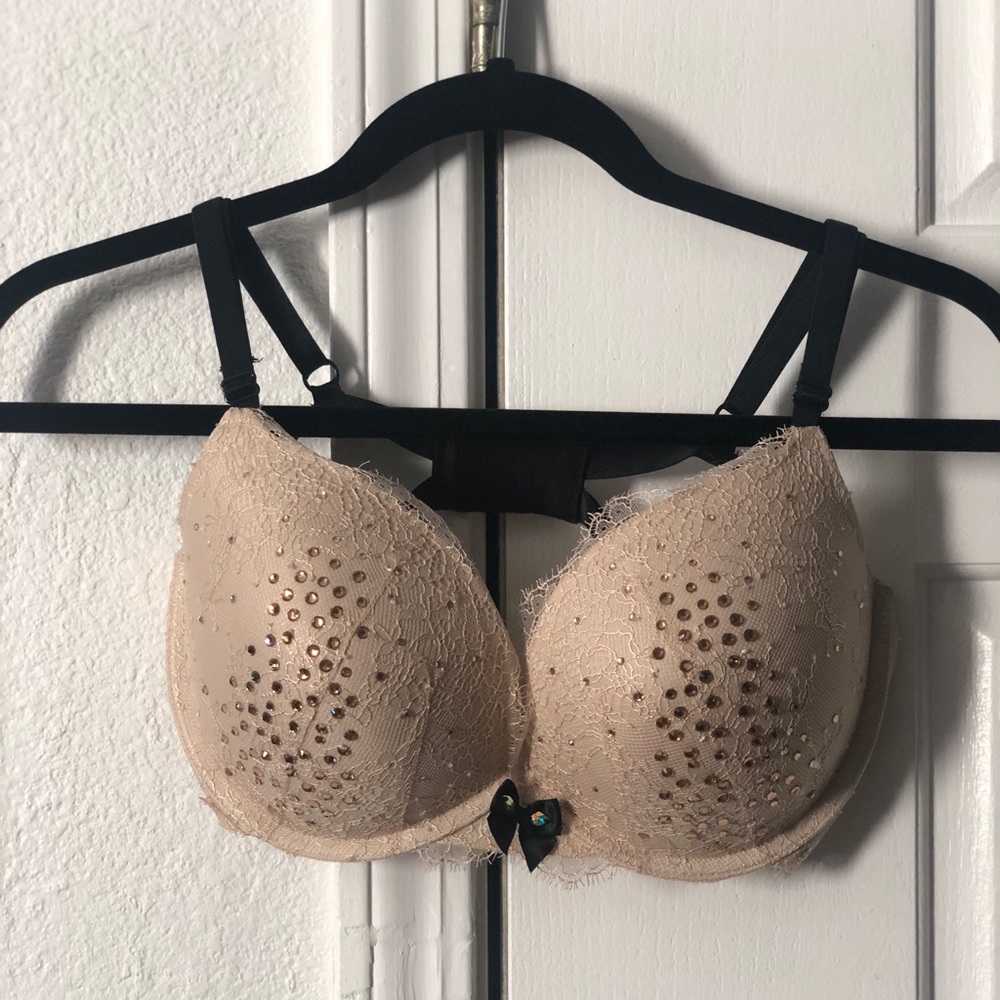 Victoria’s Secret Push Up Bra